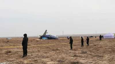 Казахстан опубликовал предварительный отчет о крушении самолета AZAL