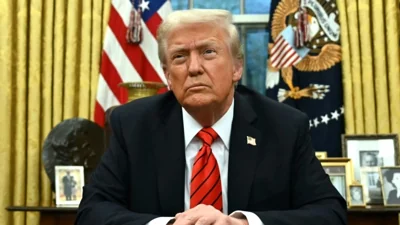 Трамп назвал Зеленского "диктатором без выборов" и заявил, что он "должен действовать быстро, иначе у него не останется страны"