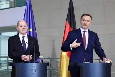 Germany's Scholz sacks finance minister as coalition crumbles