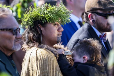 New Zealand's Maori anoint new queen, bury late king