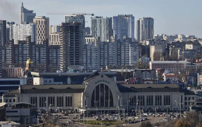 У Києві мітингувальники перекрили Центральний залізничний вокзал: у чому причина