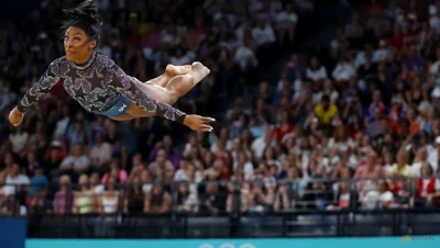 Gymnastics-Stars turn out in droves for Biles' Olympic return