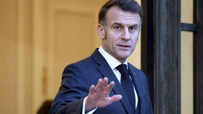 «Явный акт агрессии». Макрон призвал помнить, что администрация Трампа настроена против Европы