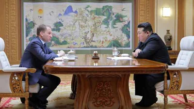 Kim Jong Un Meets With Russia’s Natural Resources Minister in Pyongyang