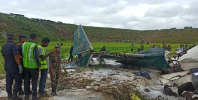 В Непале во время взлета разбился пассажирский самолет