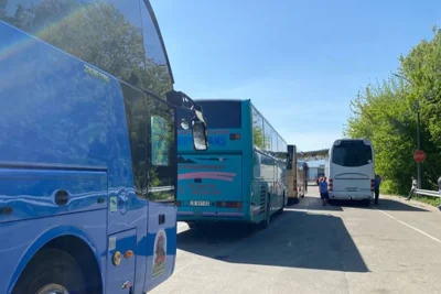 На границе с Польшей в Бресте остается большая очередь из автобусов и машин