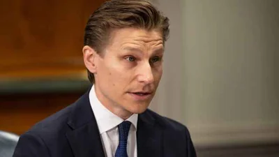 Парламент Финляндии запретил россиянам покупать недвижимость в стране