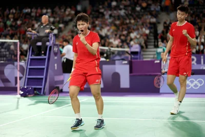 Strong start for China in badminton