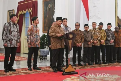 Prabowo names Sugiono as foreign minister