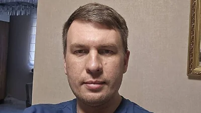 Блогера Илью Ремесло доставили в Москву для следственных действий