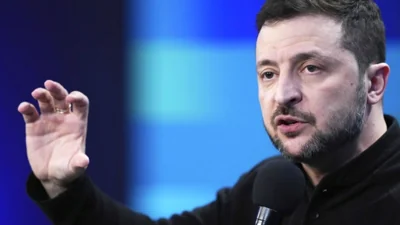 Зеленский выразил сожаление из-за перепалки с Трампом