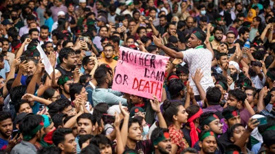 Renewed anti-government protests leave nearly 100 dead, hundreds more injured in Bangladesh