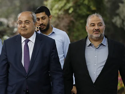 СМИ: Аббас и Тиби обсуждают возможность совместного участия в выборах