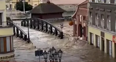 В Польше прорвало дамбу: целый город залило водой