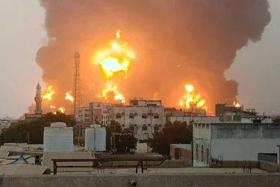 Israeli army bombs Yemen city of Hodeida after drone attack on Tel Aviv