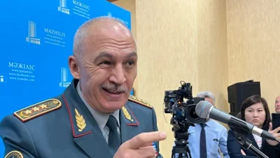 В Казахстане взят под стражу только что уволенный министр обороны