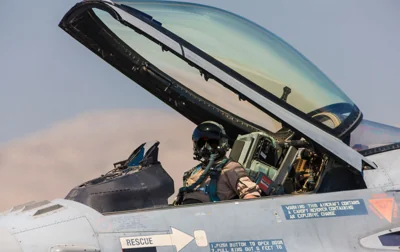 Украина сможет использовать не более 10 F-16 в этом году из-за нехватки пилотов,