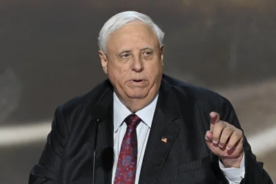 West Virginia's Jim Justice speaks in Milwaukee