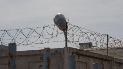 В Нижнем Новгороде по делу о "фейках" осудили двух недавних учеников лицея