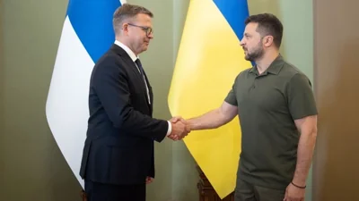 Премьер-министр Финляндии Петтери Орпо и президент Украины Владимир Зеленский