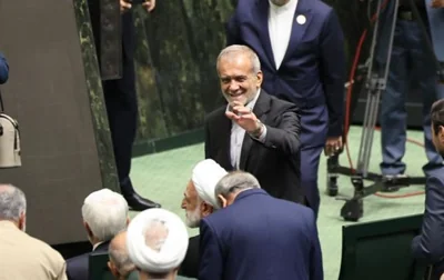 Новый президент Ирана Пезешкиян принял присягу