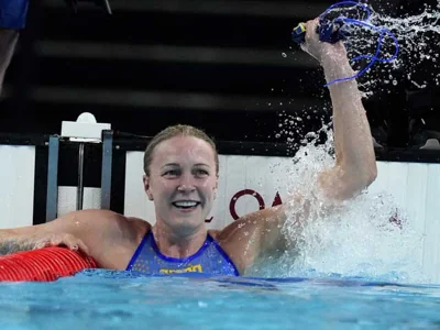 Плавание. Сара Шестрем завоевала вторую золотую медаль Парижской олимпиады