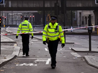Нападение с ножом на детей в Великобритании, злоумышленник задержан