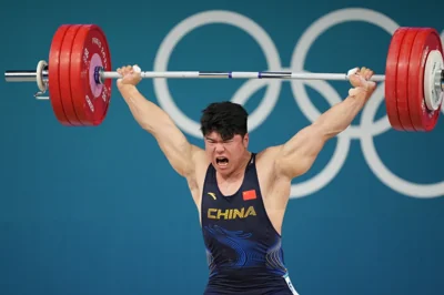 Chinese weightlifter Liu Huanhua claims men's 102kg gold at Paris 2024