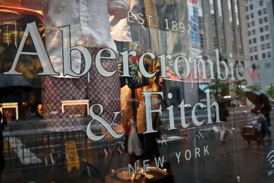 Former Abercrombie CEO charged with sex crimes