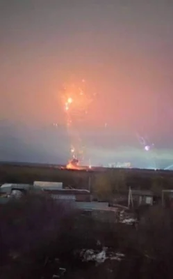 Российский вертолет сбит во время работы ПВО по украинским БПЛА в Ростовской области, сообщили Z-паблики и местные жители в чатах