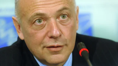 Минюст объявил иноагентом экс-министра иностранных дел РФ Андрея Козырева