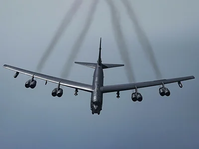 Минобороны РФ сообщило о предотвращении нарушения границы американскими бомбардировщиками В-52