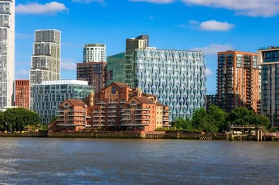 Embassy of the United States at Nine Elms in Vauxhall, London, UK