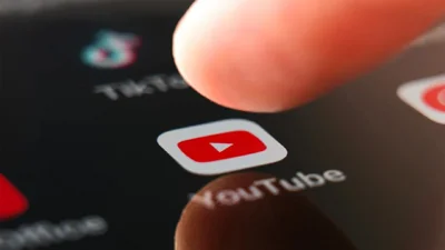 Власти России признали, что замедляют работу YouTube