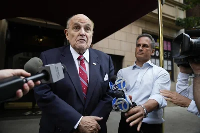 Giuliani can’t pay election workers he defamed. So they get his NY penthouse