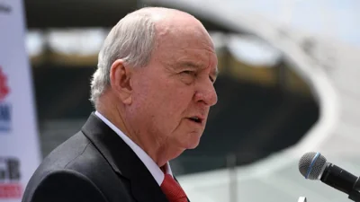 Child abuse police arrest star Australian broadcaster Alan Jones