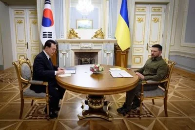 South Korean President Yoon Suk Yeol visits Kyiv